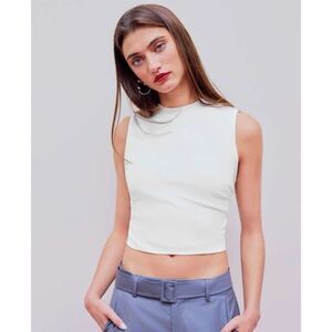 Cider NWT Women XS White Minimalist Solid Sleeveless Round Neck Ruched Crop Top